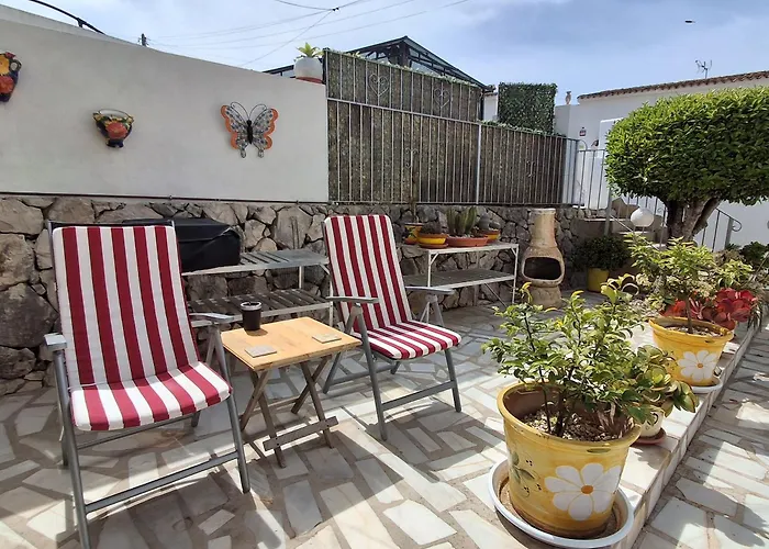 Casita Mona - Attractive Studio Apartment 4Kms From The Beach